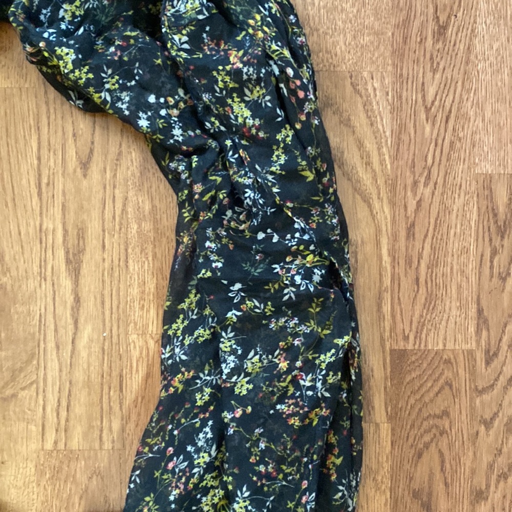 Infinity Scarf - Picture 3 of 5